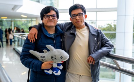 Egresados de la Universidad del Pacífico transforman la experiencia de los peluches con inteligencia artificial 