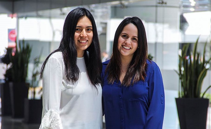 Juntas detalle Maria Jose Tamayo y Gabriela Delgado.jpg