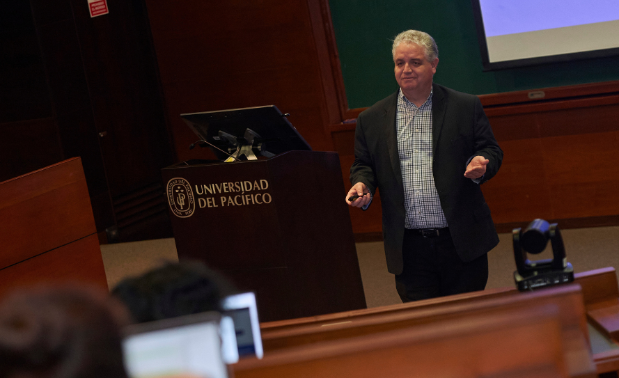 Orgullo UP: Bruno Garro, un exitoso ambassador de IE University