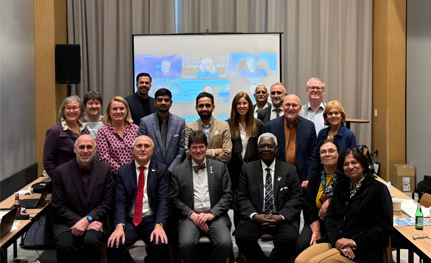 Ana Luna Detalle.png